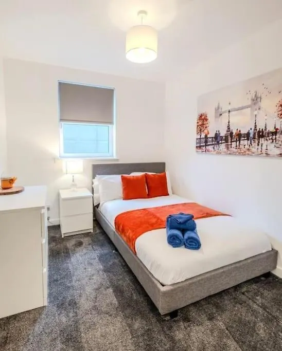 Central Location, Private Parking, Free Netflix Aberdeen Apartmán